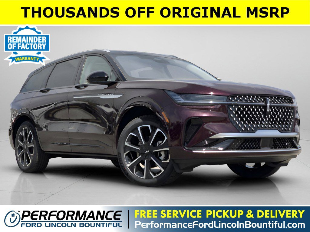 2025 Lincoln Nautilus Reserve's photo