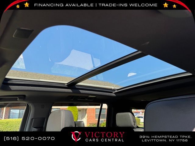 2021 Chevrolet Suburban RST photo 23