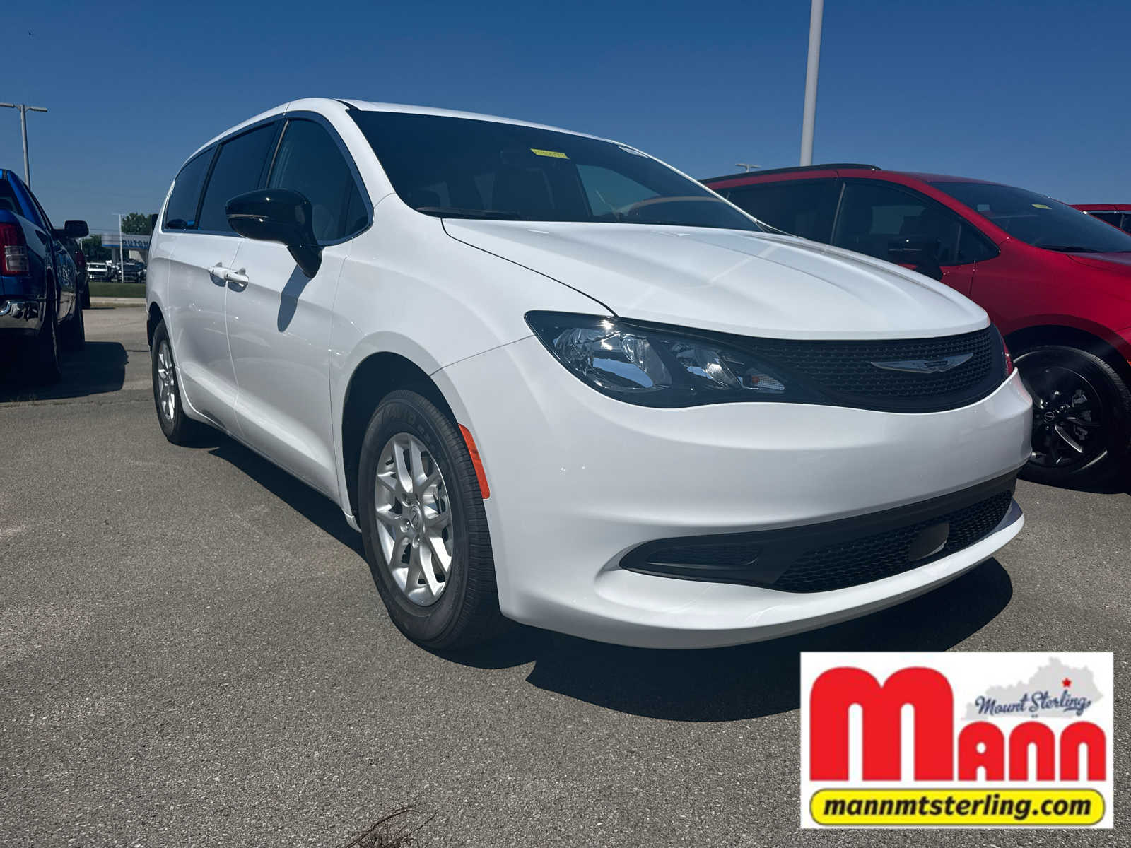 2026 Chrysler Voyager LX