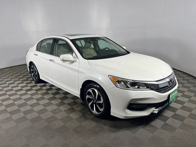 2017 Honda Accord EX-L V-6's photo