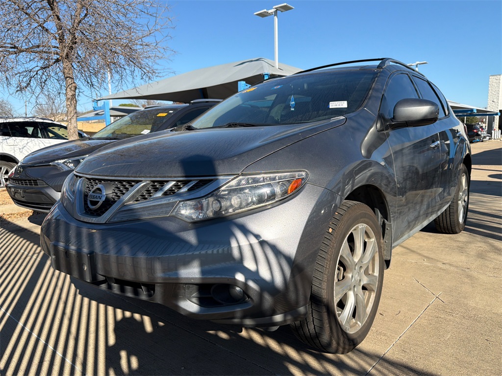 2013 Nissan Murano LE's photo