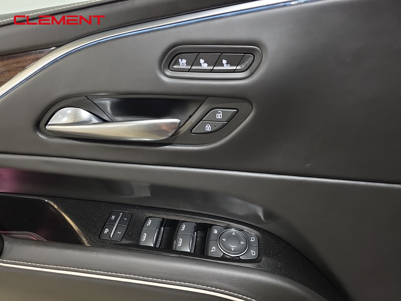 2022 Cadillac Escalade ESV Sport Platinum photo 22