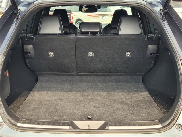 2022 Toyota Venza Limited photo 5