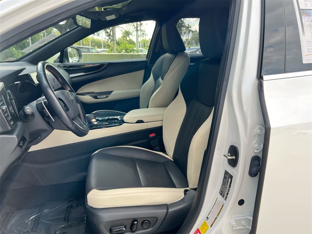 2024 Lexus NX 250 photo 12
