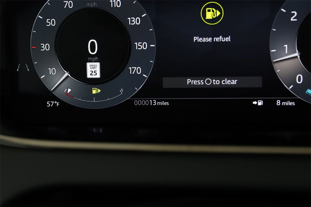 2024 Land Rover Range Rover Evoque Dynamic SE photo 11