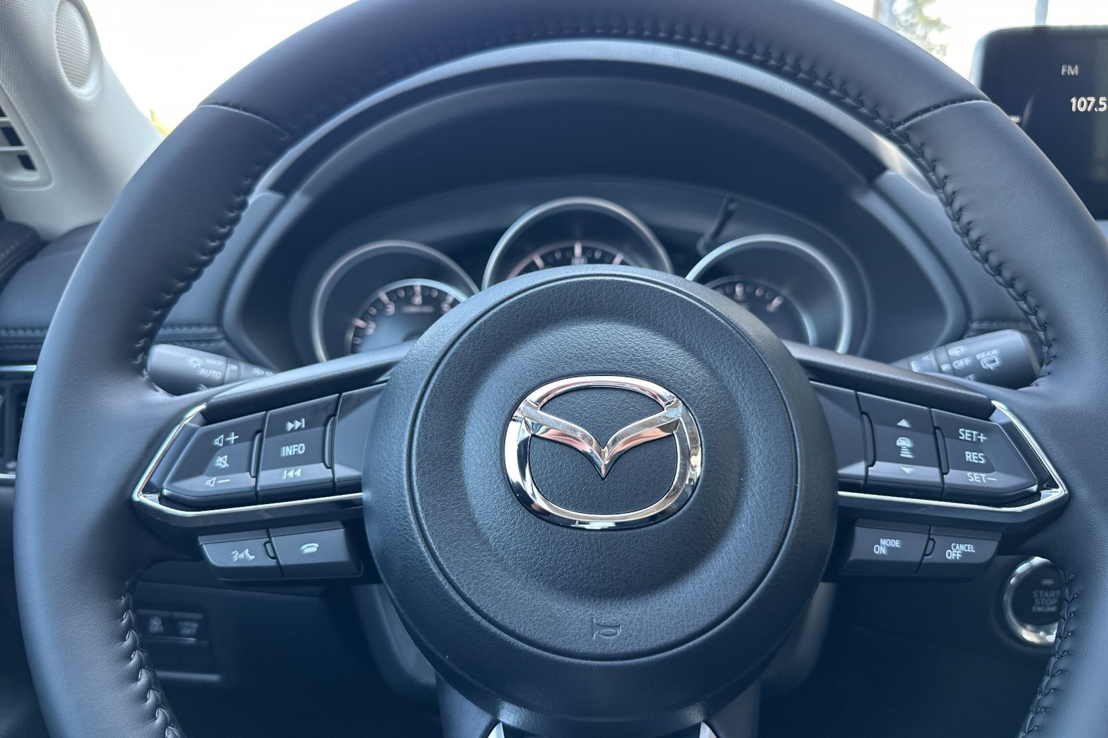 2025 Mazda CX-5 2.5 S Preferred photo 22