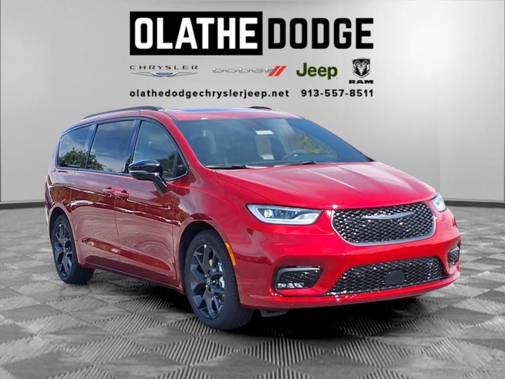 2026 Chrysler Pacifica Limited photo 26