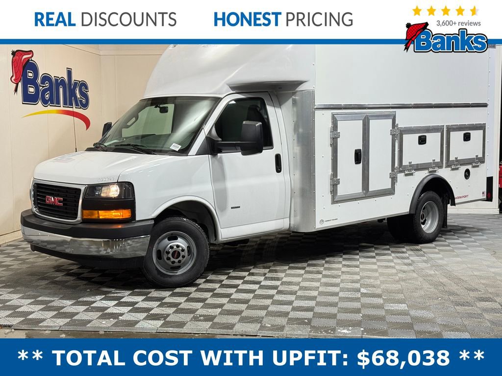 2025 GMC Savana Cutaway Work Van's photo