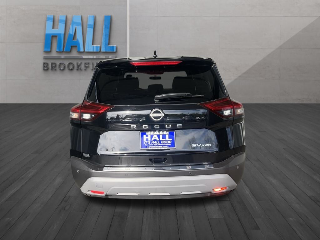 2023 Nissan Rogue SV photo 4