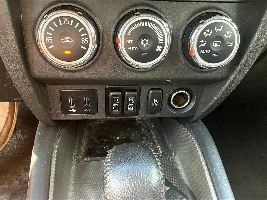 2018 Mitsubishi Outlander Sport SE photo 25