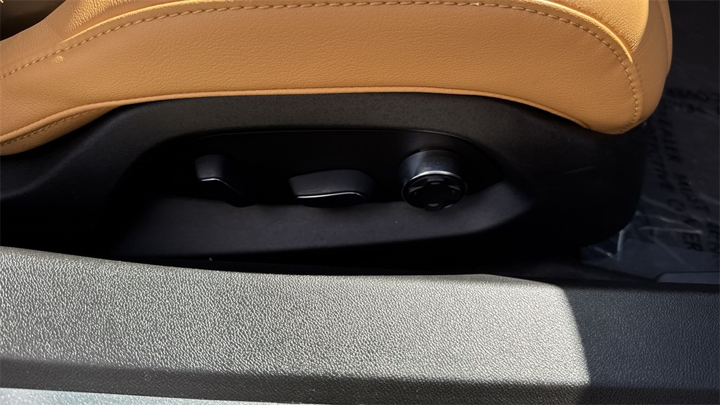 2023 Chevrolet Corvette Stingray 2LT photo 41