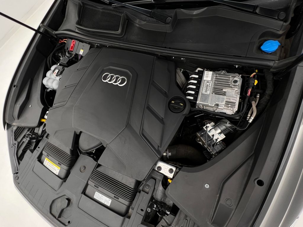2019 Audi Q8 Premium photo 28