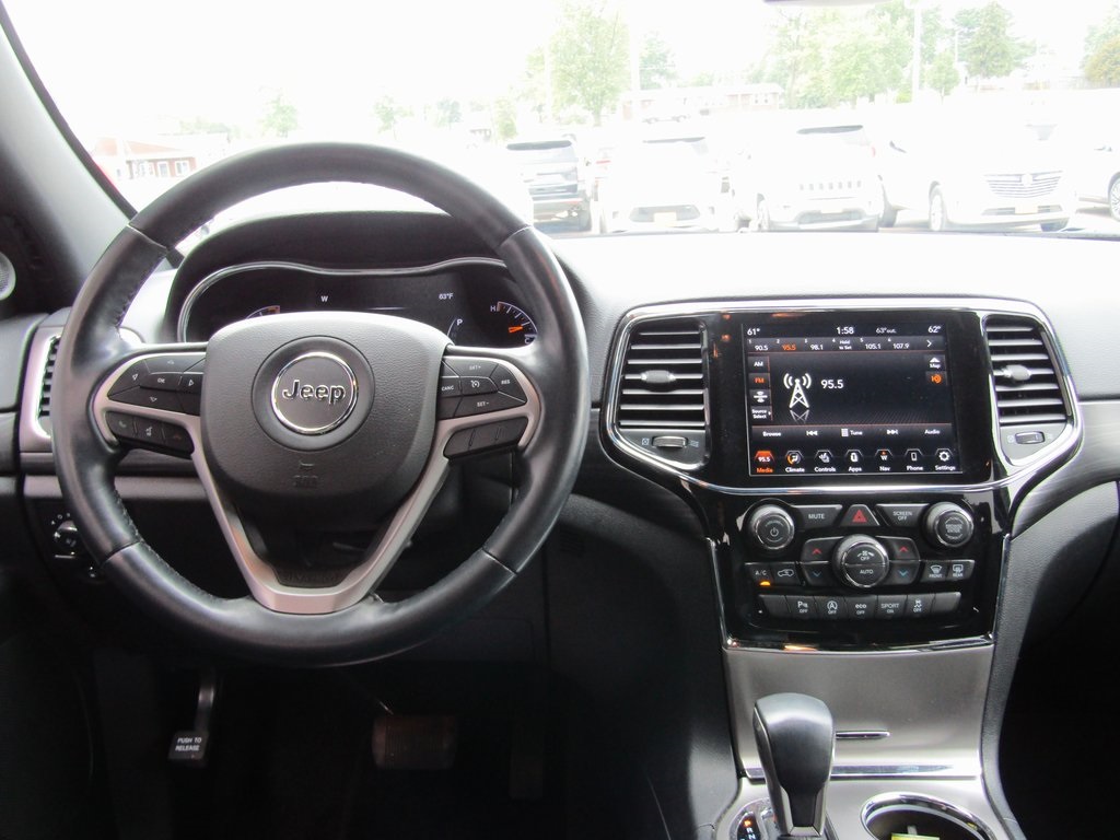 2022 Jeep Cherokee Laredo X photo 4