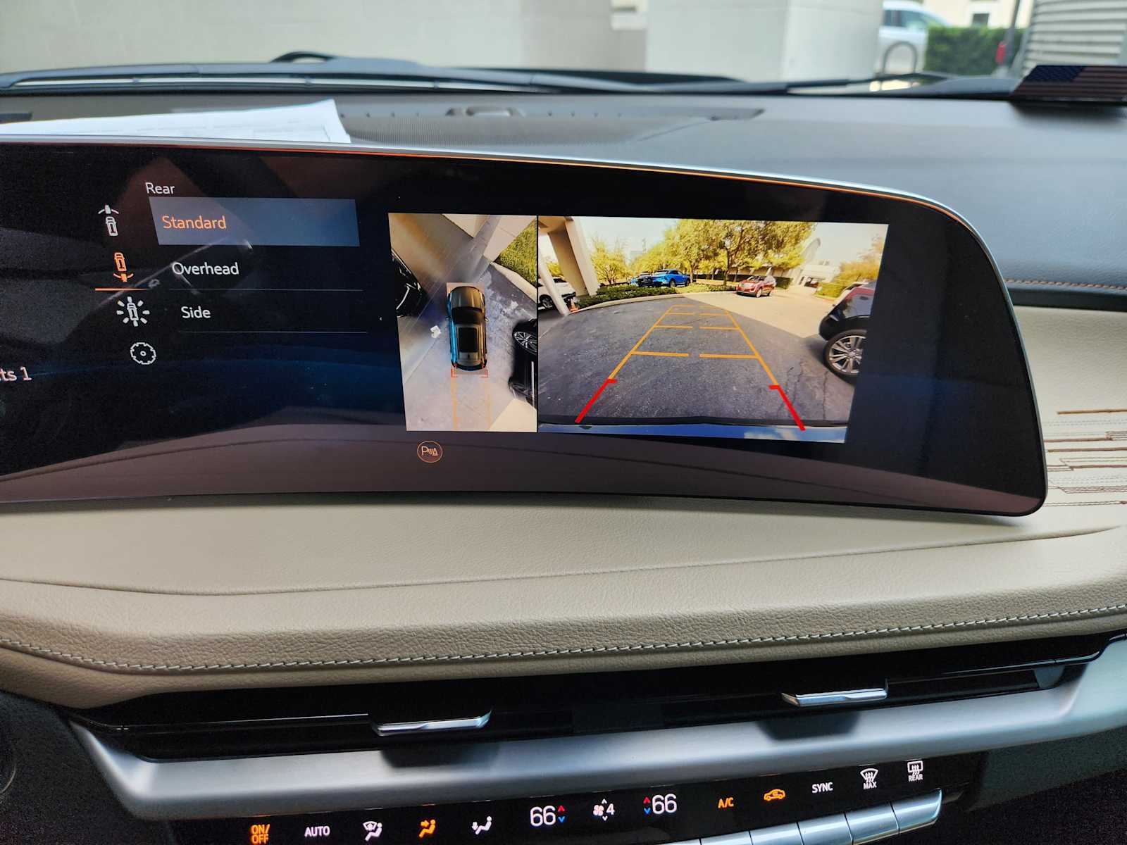 2025 Cadillac XT4 Premium Luxury photo 12