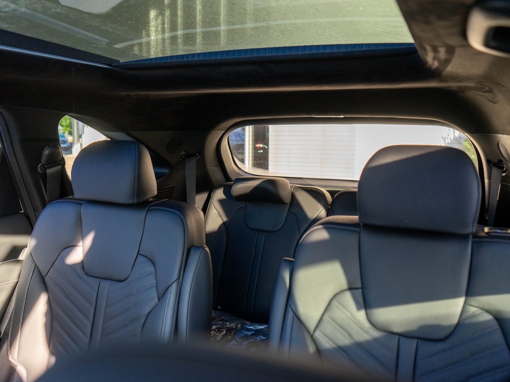 2026 Kia Sorento X-Line SX Prestige photo 10