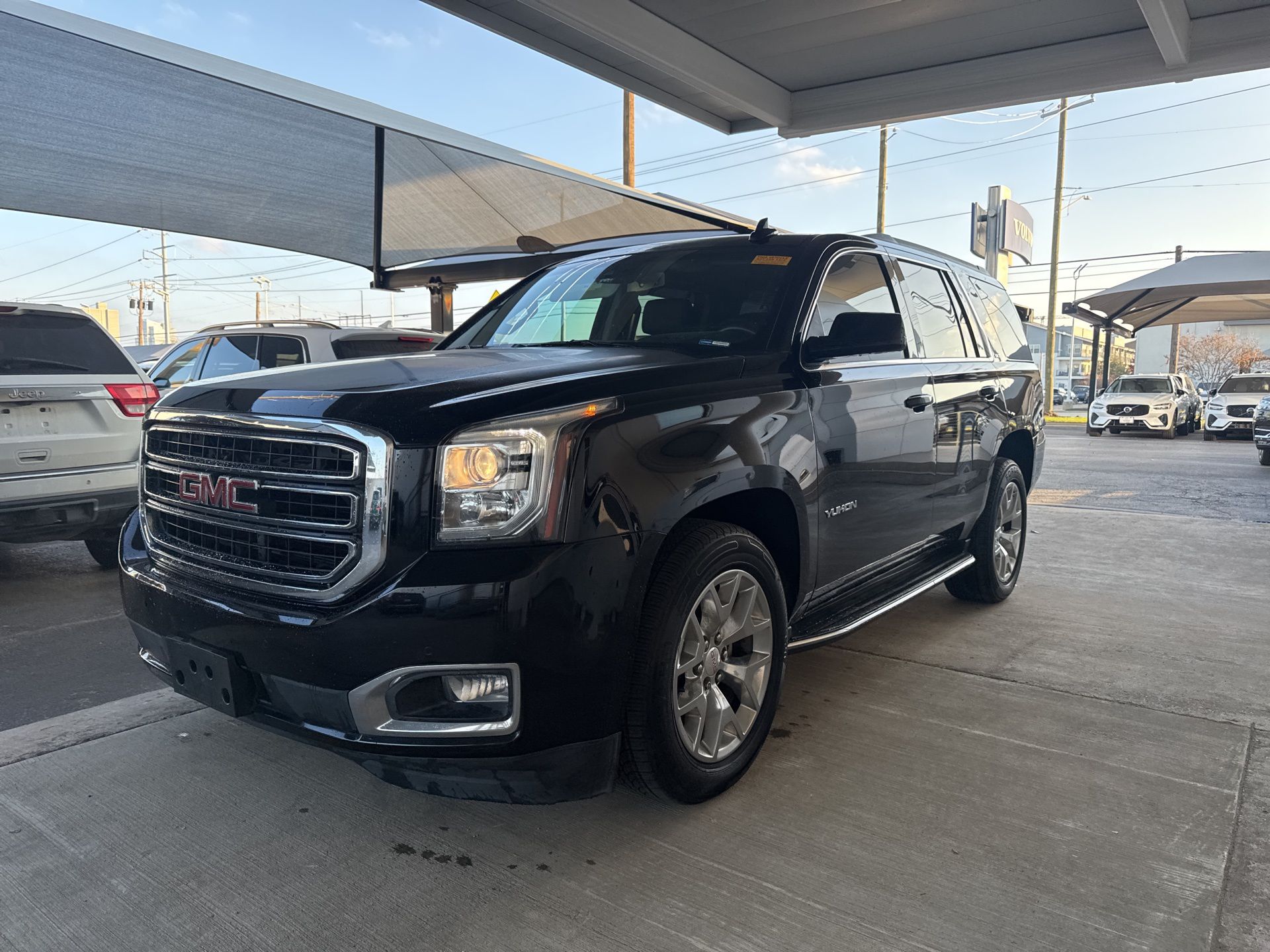 2017 GMC Yukon SLT's photo
