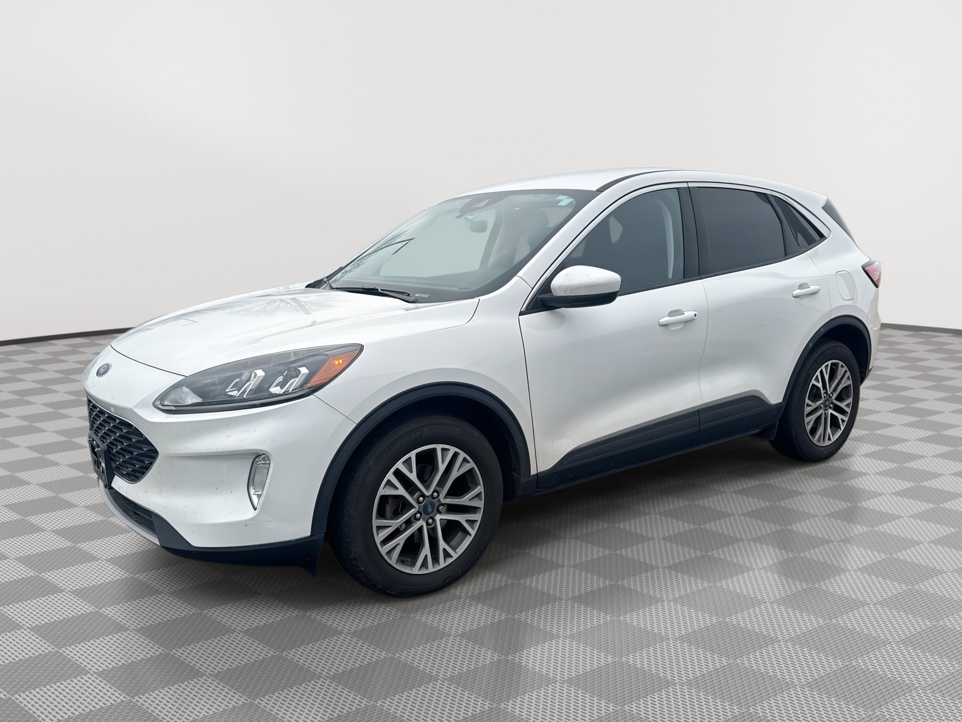 2022 Ford Escape SEL's photo