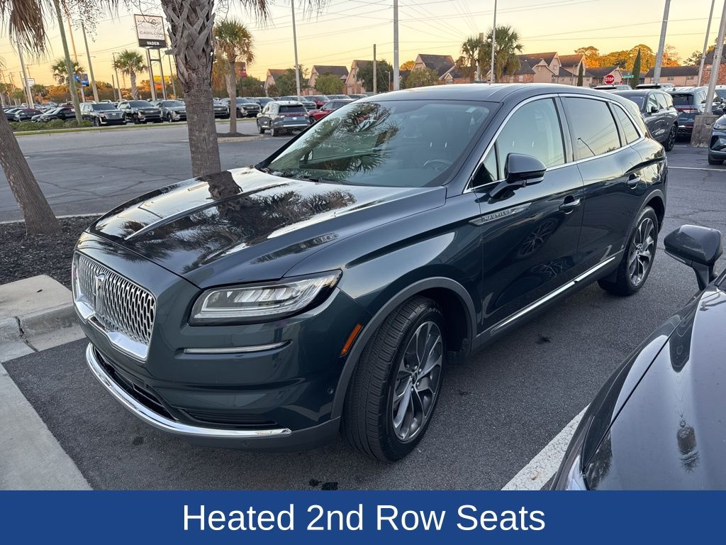 2022 Lincoln Nautilus Reserve photo 3