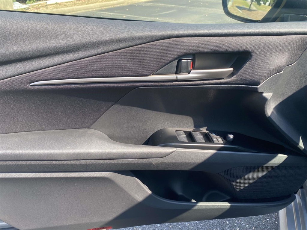 2026 Toyota Camry LE photo 11