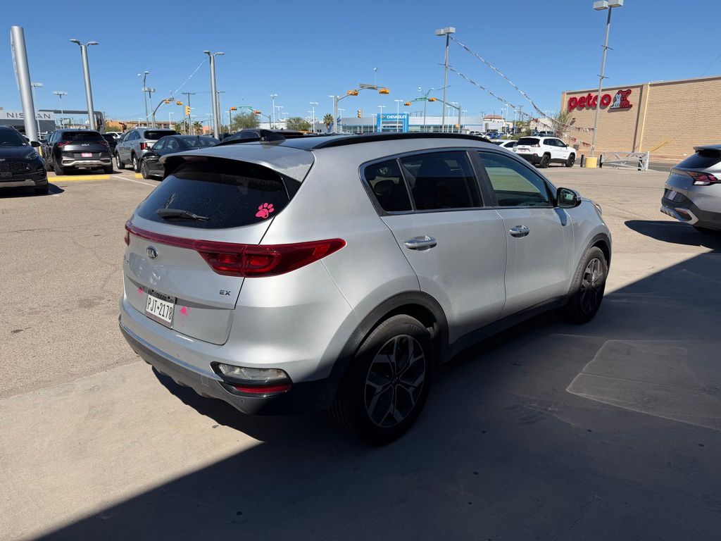 2021 Kia Sportage EX photo 3