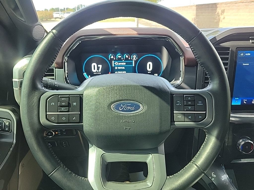 2023 Ford F-150 Lariat photo 18