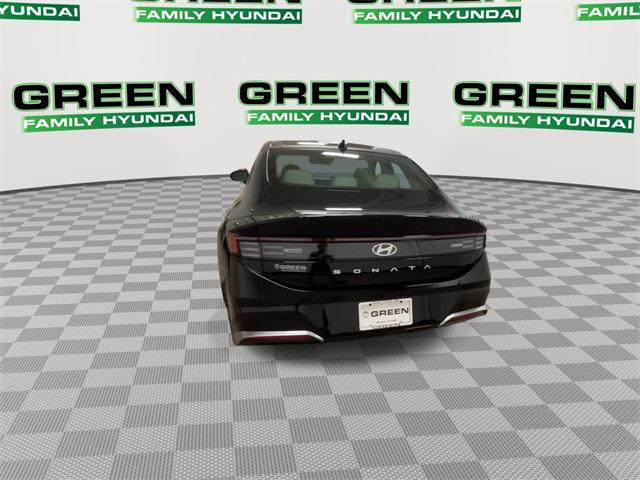 2025 Hyundai Sonata SEL Convenience photo 12