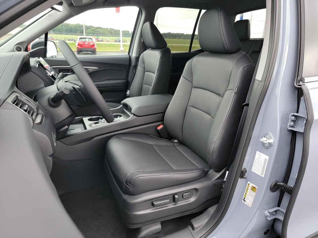 2026 Honda Ridgeline RTL photo 2