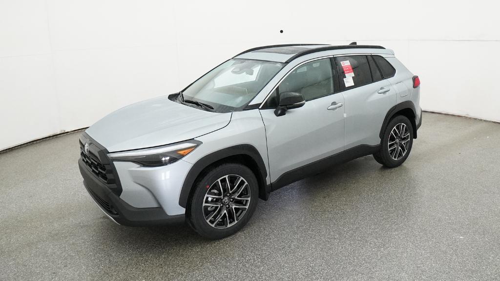 2026 Toyota Corolla Cross XLE's photo