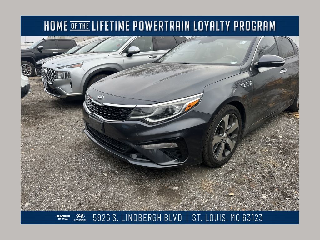 2019 Kia Optima S's photo