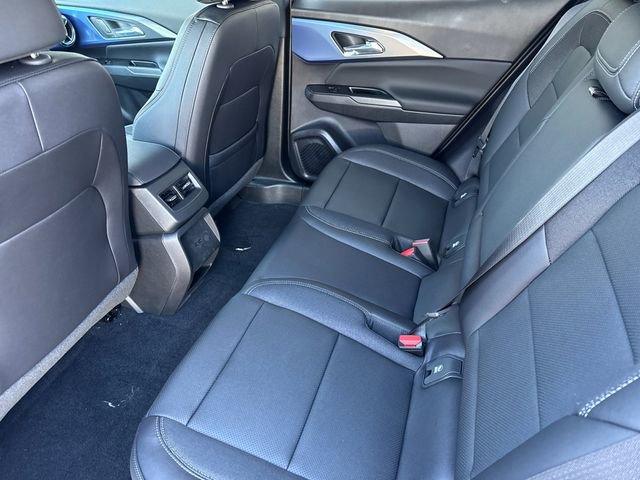 2026 Chevrolet Equinox EV 1LT photo 12