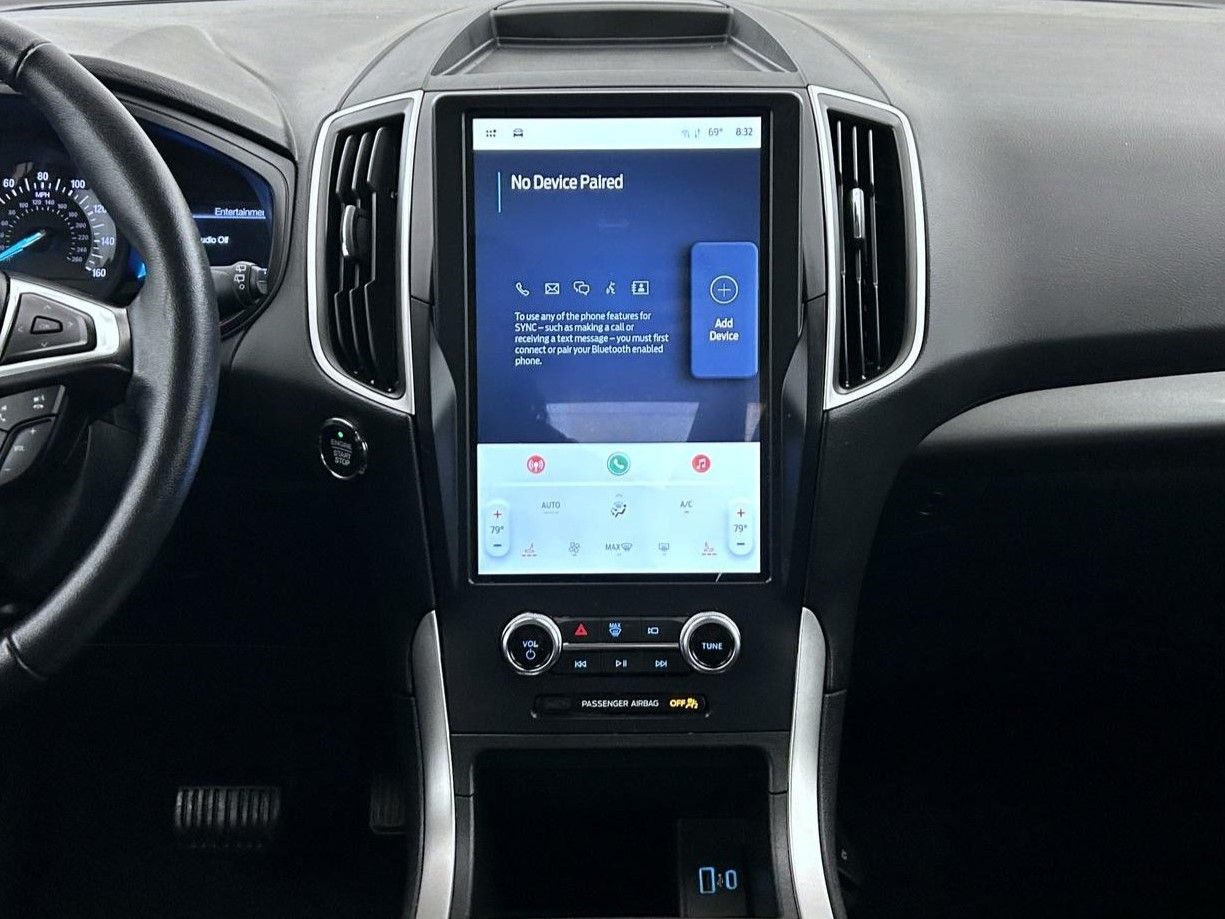 2024 Ford Edge SEL photo 11