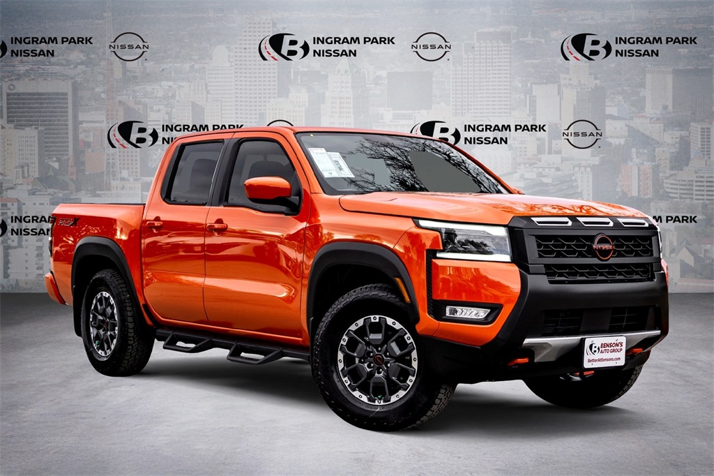 2026 Nissan Frontier PRO-X's photo