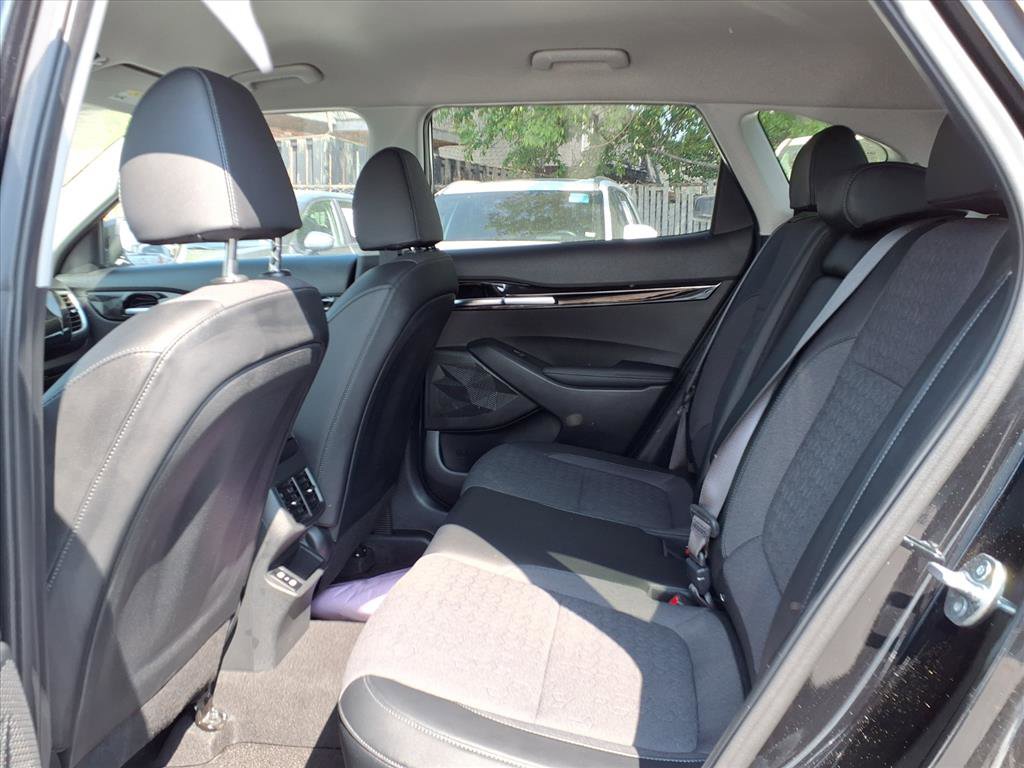 2024 Kia Seltos S photo 24