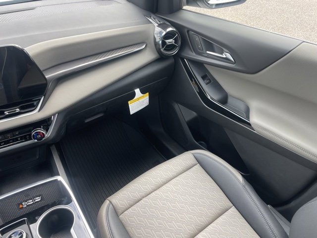 2026 Chevrolet Equinox LT photo 15