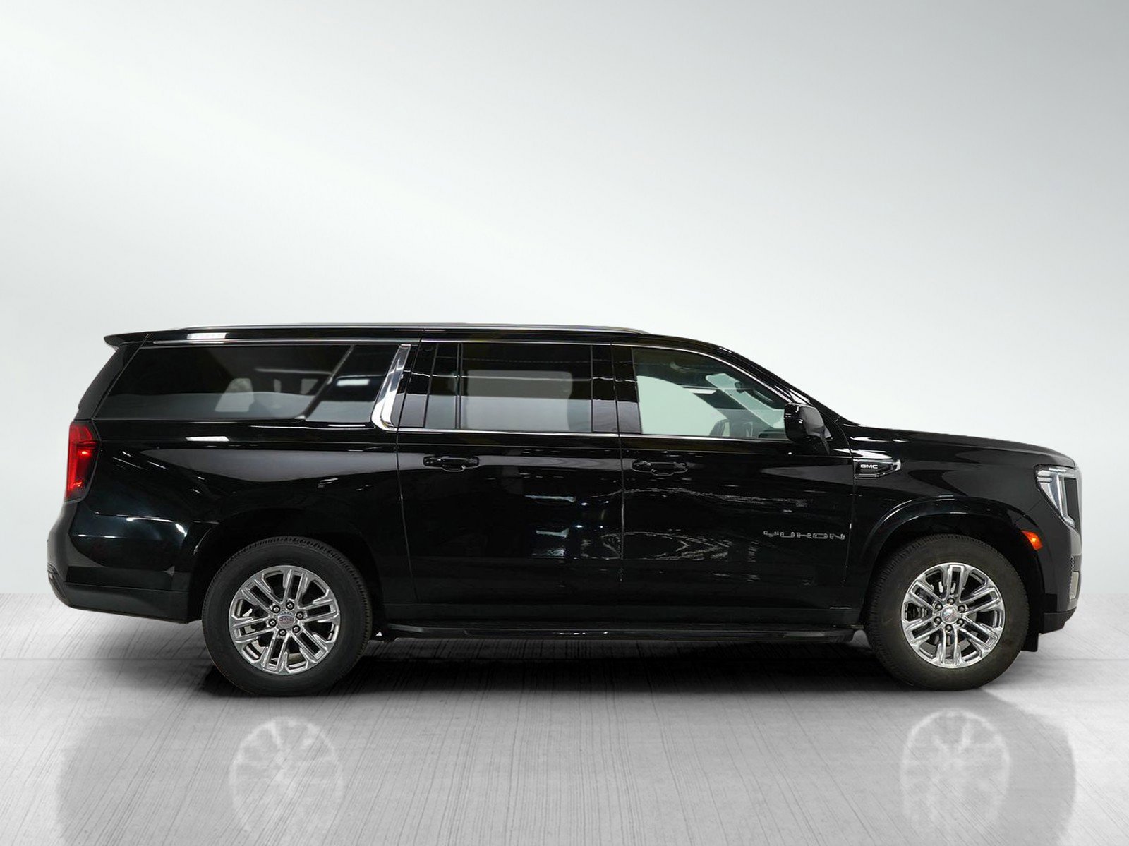 2022 Gmc Yukon XL SLE photo 6