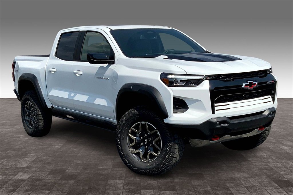 2026 Chevrolet Colorado ZR2's photo