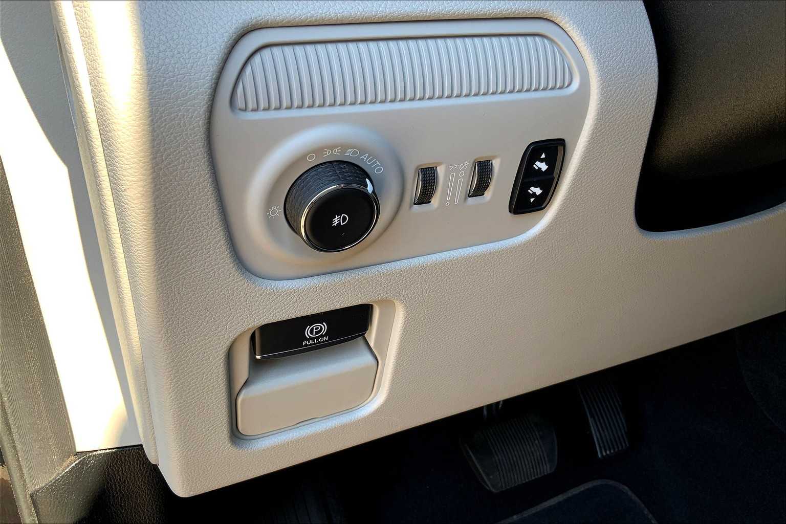 2022 Jeep Wagoneer Series I photo 33
