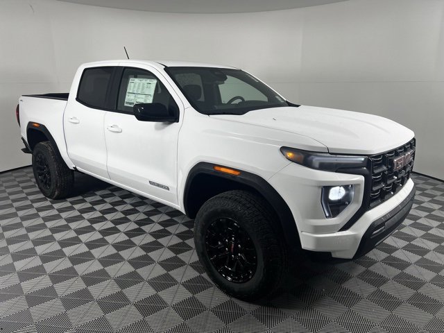 2026 GMC Canyon Elevation's photo