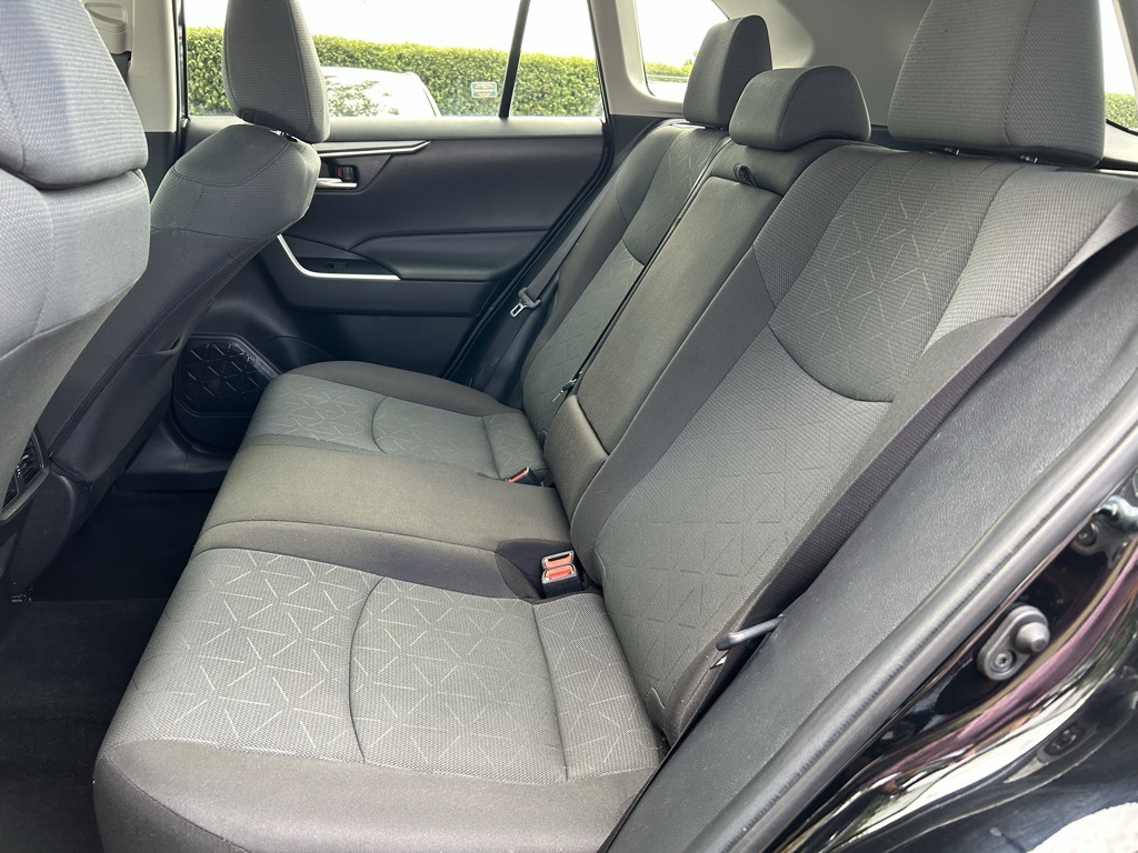 2024 Toyota RAV4 XLE photo 20
