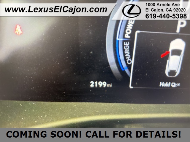 2023 Lexus RZ 450e Luxury photo 4