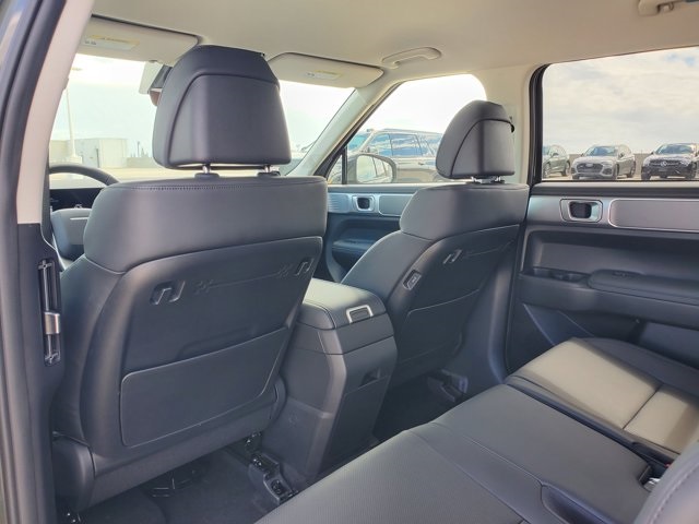 2026 Hyundai Santa Fe SEL photo 9