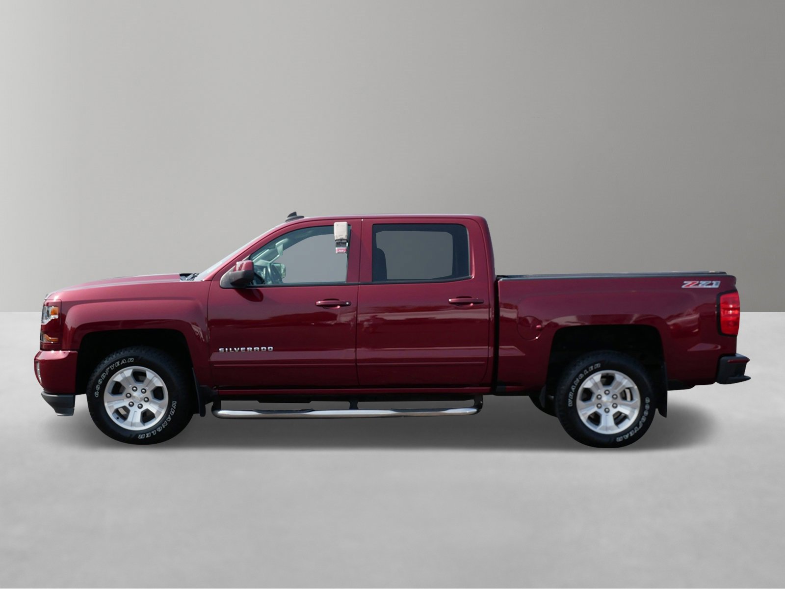 Used 2016 Chevrolet Silverado 1500 LT with VIN 3GCUKRECXGG356805 for sale in White Bear Lake, Minnesota