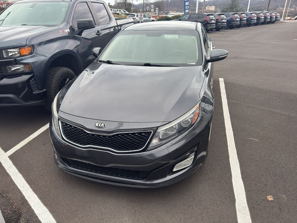 2015 Kia Optima LX's photo