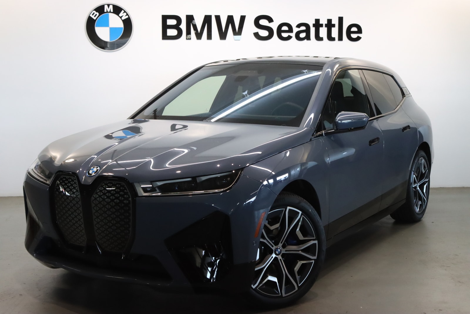 New 2024 BMW iX xDrive50 Sport Utility in Seattle #RCN16052 | BMW Seattle