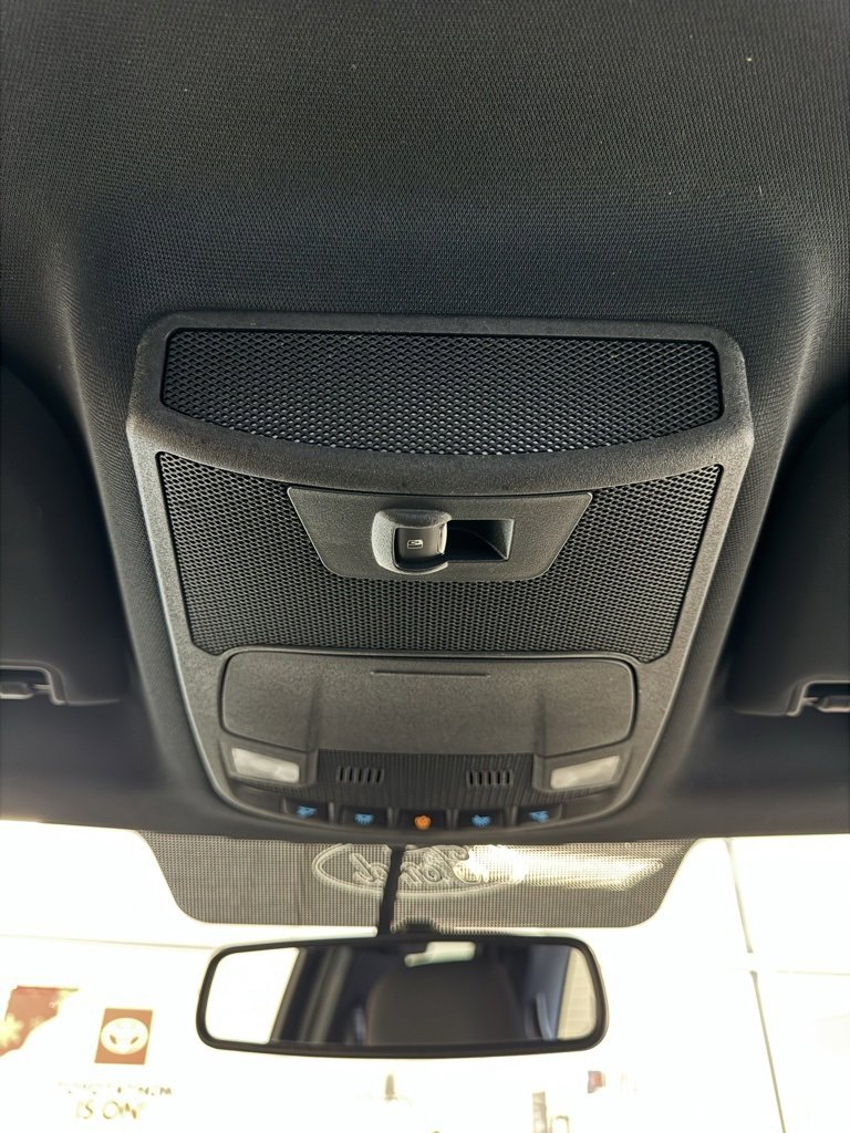 2017 Ford F-150 XL photo 2
