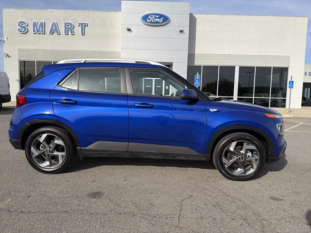 2024 Hyundai Venue SEL