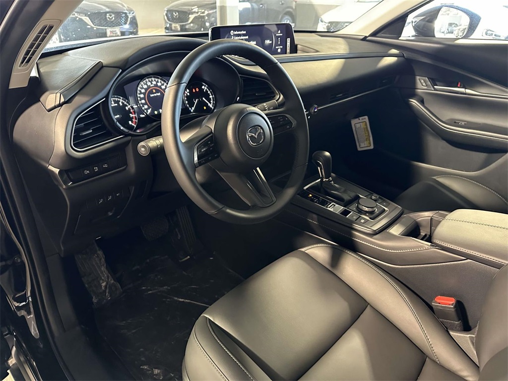 2026 Mazda CX-30 2.5 S Preferred photo 2