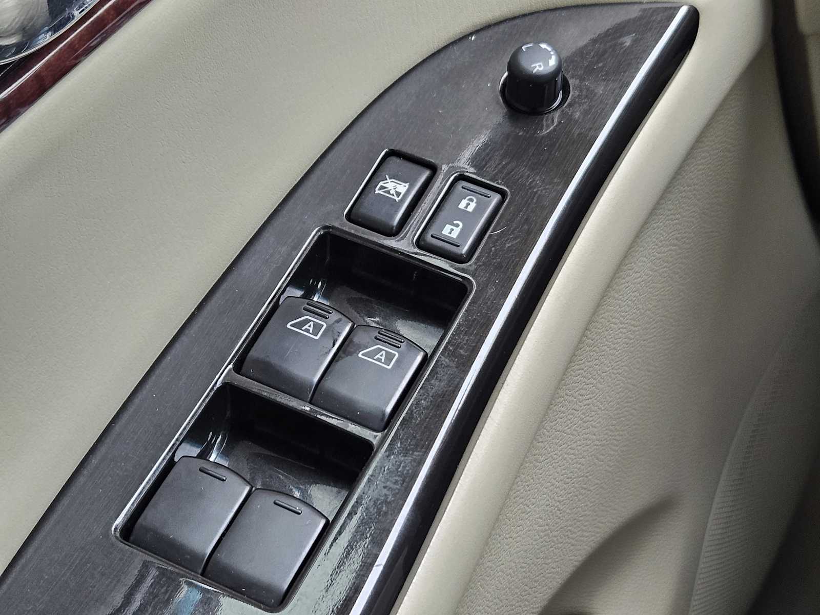 2017 Infiniti QX50 photo 19