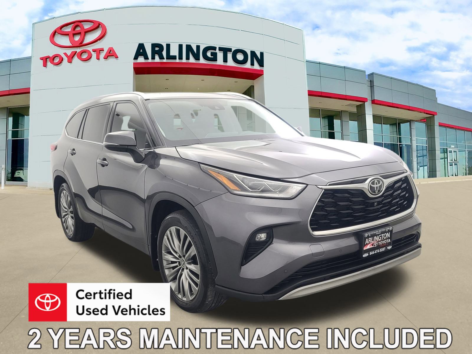 2021 Toyota Highlander Platinum's photo