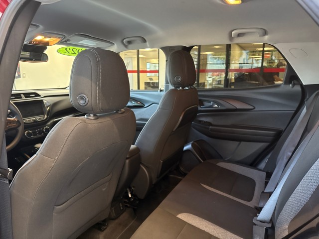 Used 2022  Chevrolet LT image 18